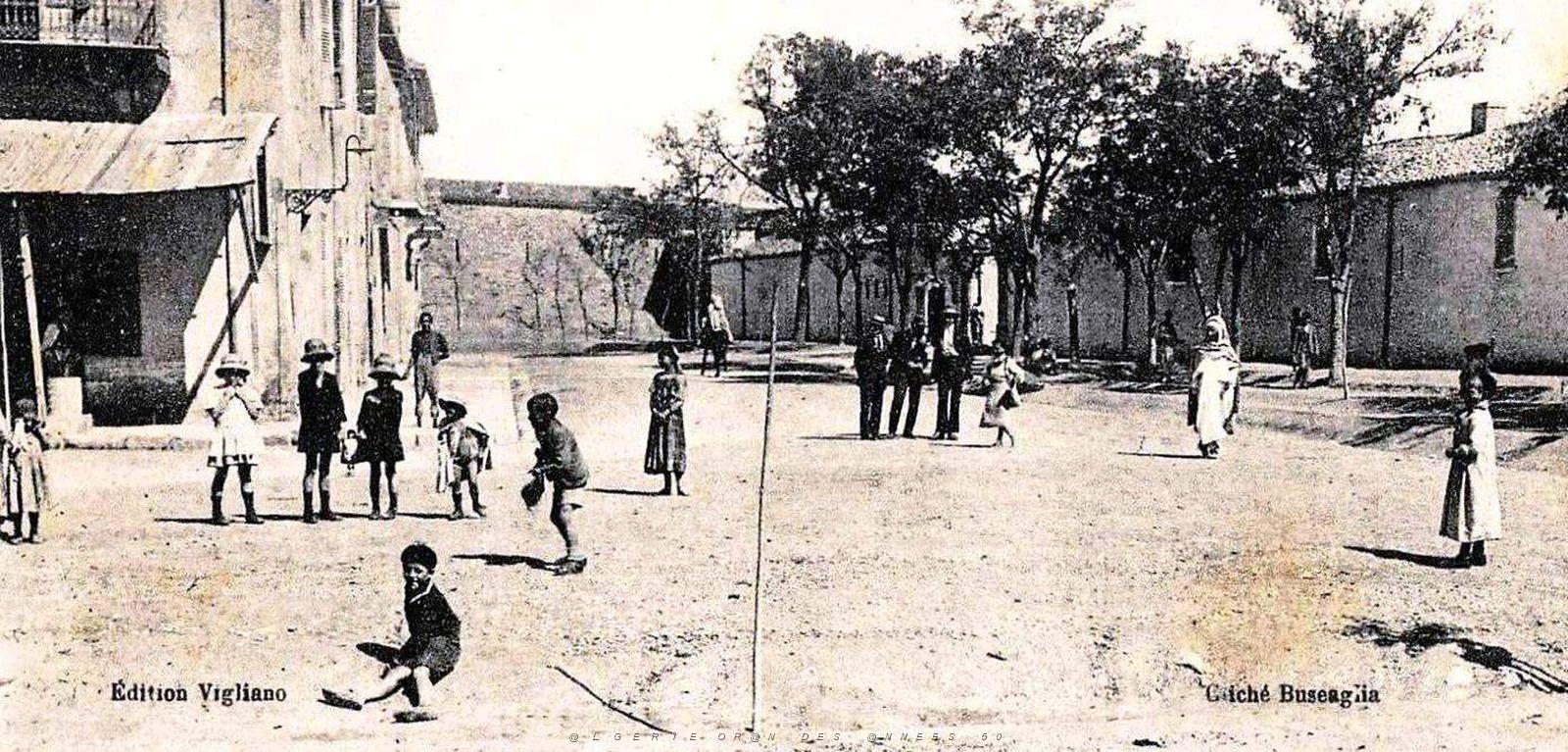 1060- Bordj-Bou- Arreridj - Place de la Caserne2.jpg